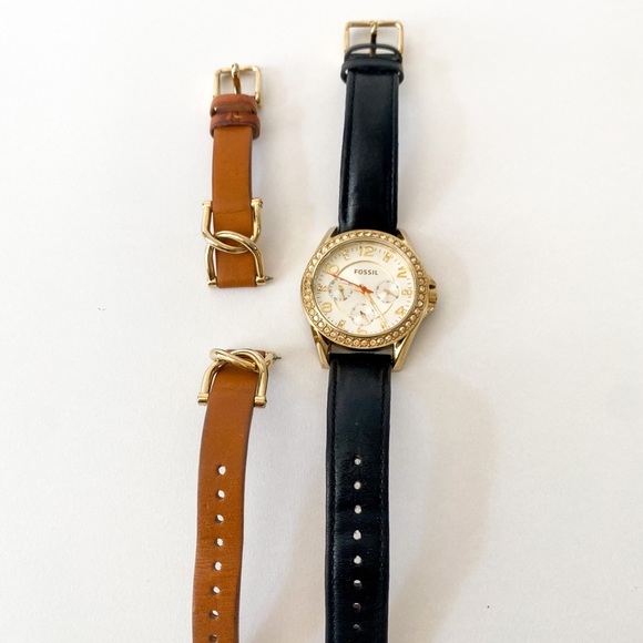 FOSSIL Genuine Leather Black Women’s watch extra brown Strap - Picture 7 of 8